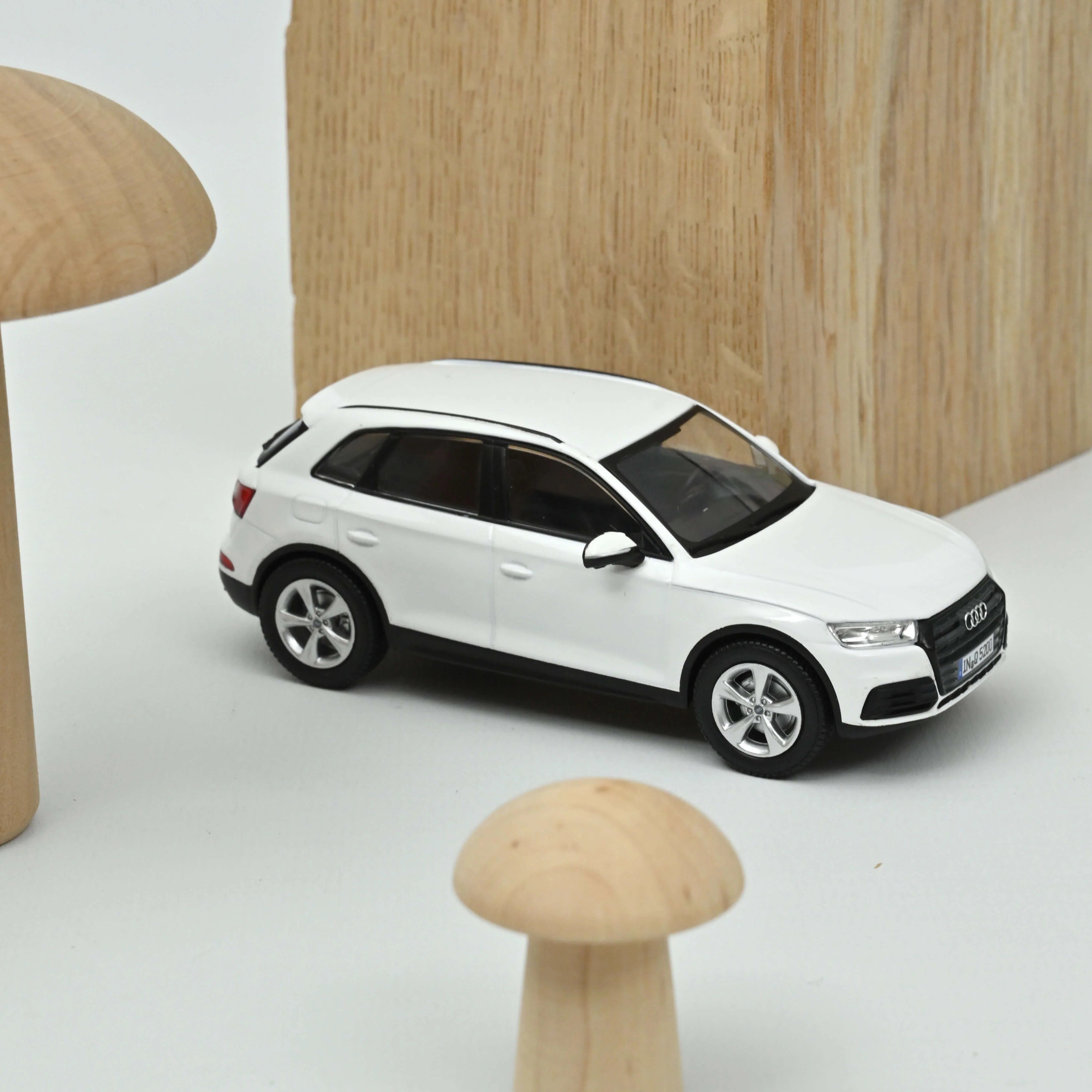 Miniature 1
