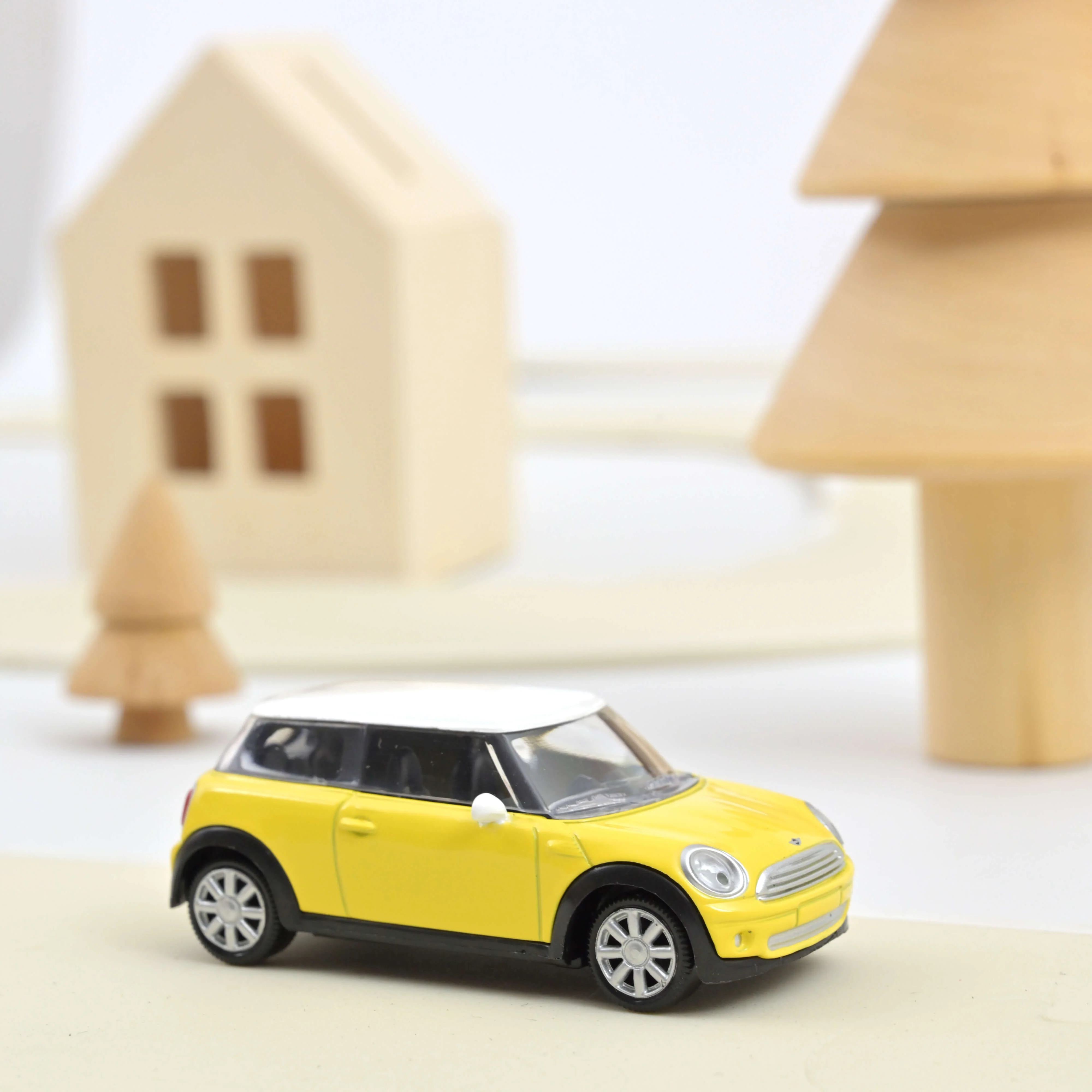 Miniature 1