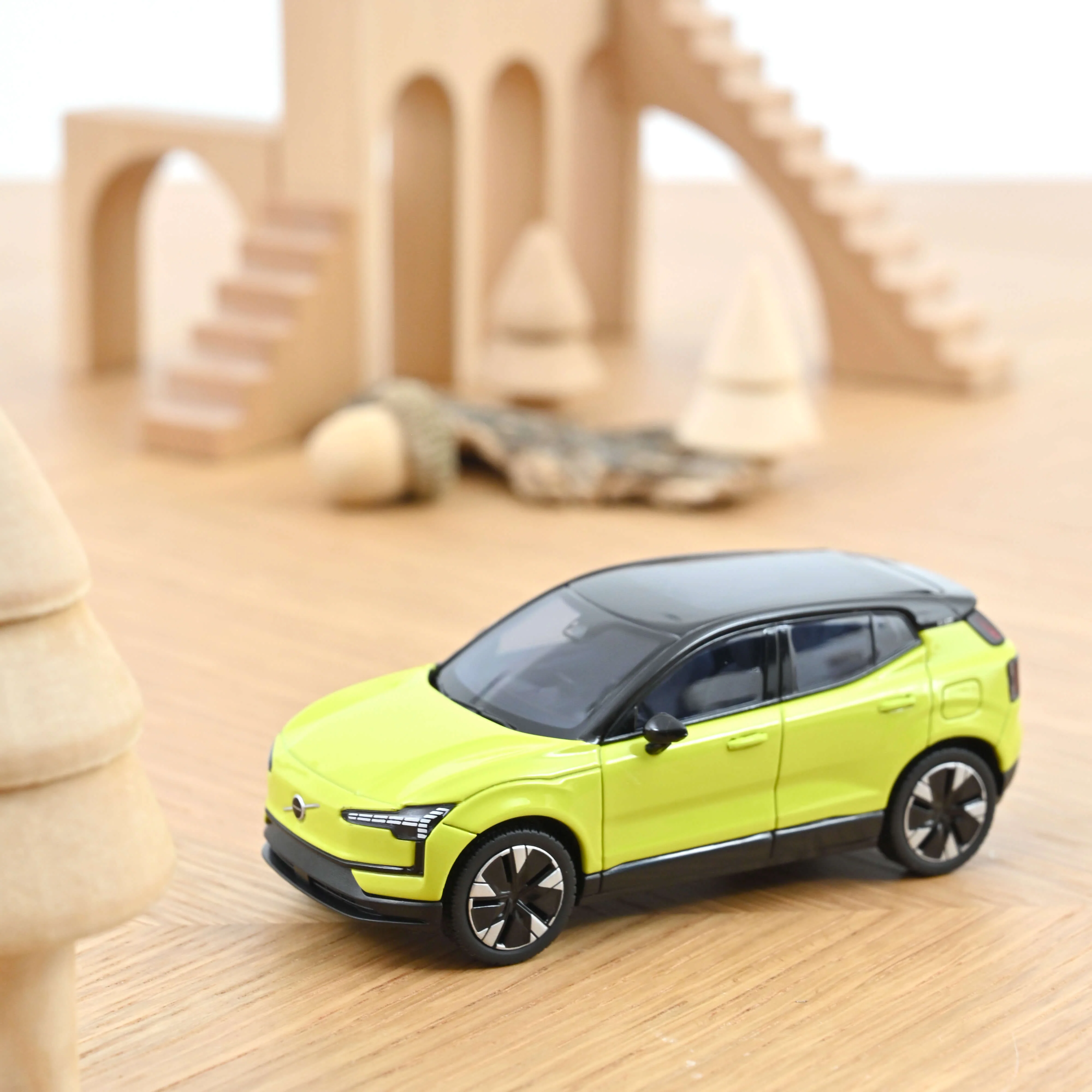 Miniature 1